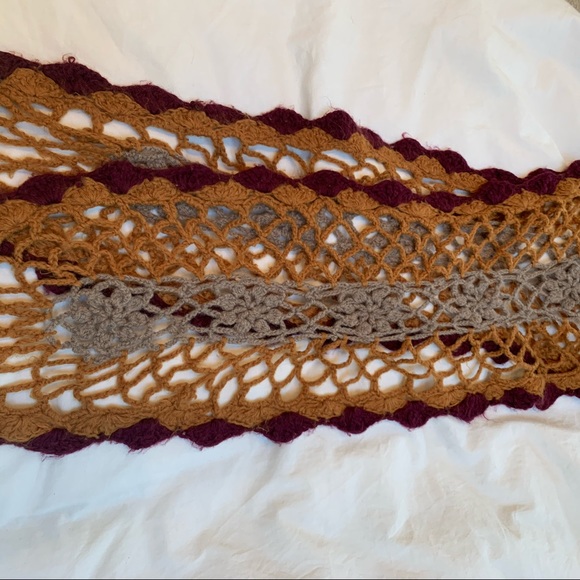 Lucky Brand Scarf - Picture 6 of 6